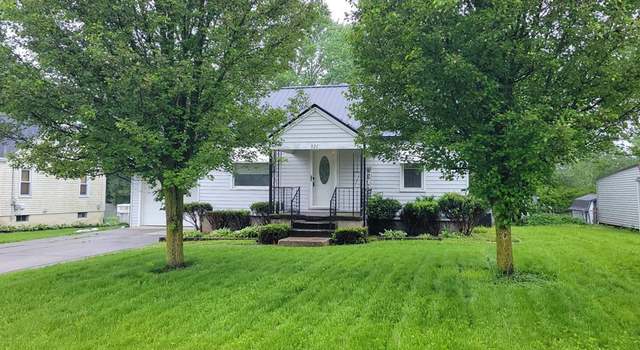 Photo of 321 Lee Ln, Mansfield, OH 44905