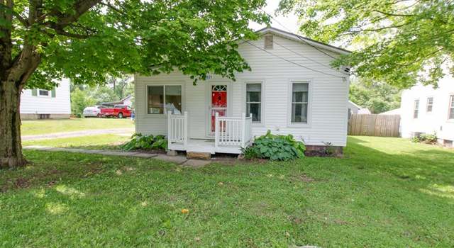 Photo of 821 Charles St, Galion, OH 44833