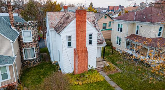Photo of 306 W Warren St, Bucyrus, OH 44820