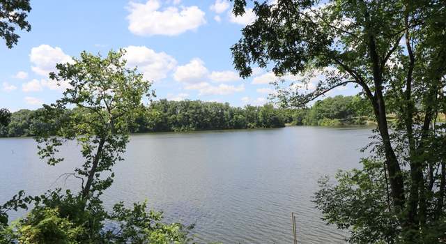 Photo of 411 Lakeshore Rd, Ashland, OH 44805