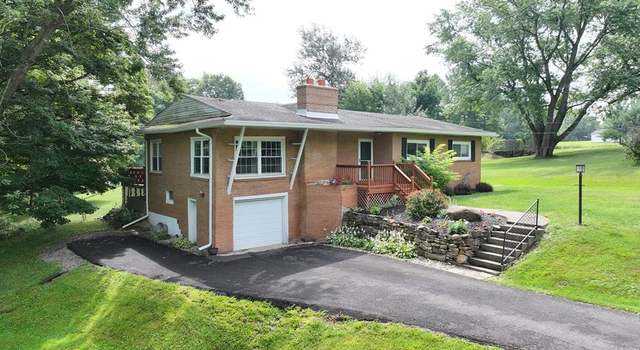 Photo of 1652 Windsor Rd, Mansfield, OH 44905