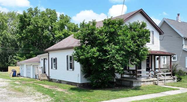 Photo of 41 Auburn Ave, Shelby, OH 44875
