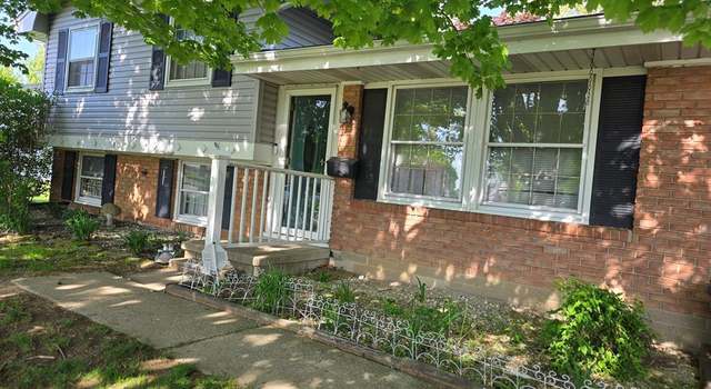 Photo of 1060 Robinhood Dr, Bucyrus, OH 44820