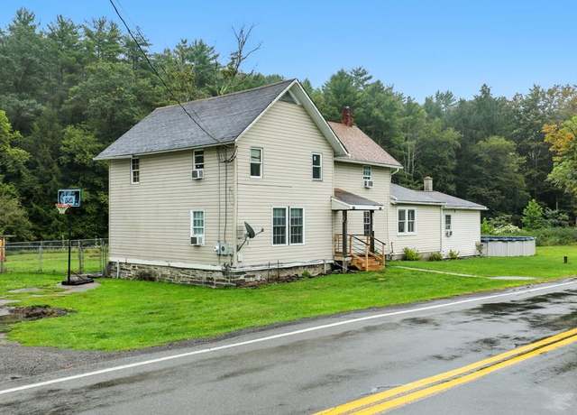 Property at 1686 Wyncoop Crk Rd, Chemung, NY 14825, 5 beds, 2.5 baths