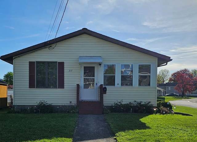 Property at 317 N Hopkins St, Sayre, PA 18840, 2 beds, 1 bath
