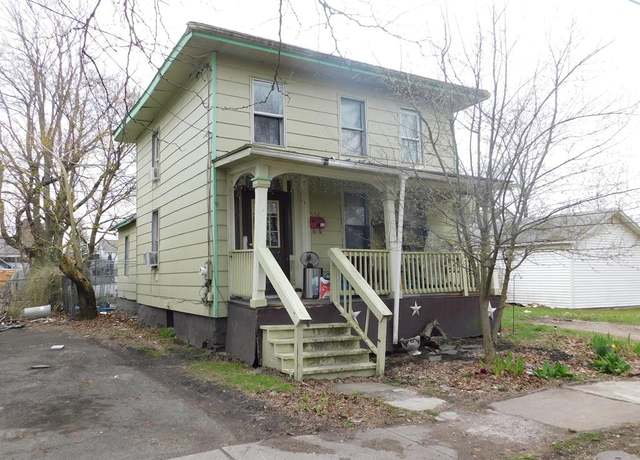 Property at 552 East Third St, Elmira, NY 14901, 4 beds, 1 bath