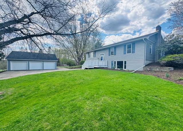 Property at 425 Gateway Industrial Park Rd, Athens, PA 18810, 3 beds, 2 baths