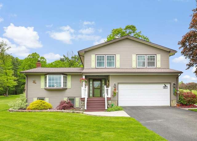 Property at 1817 Cotton Hollow Rd, Athens, PA 18810, 4 beds, 2 baths
