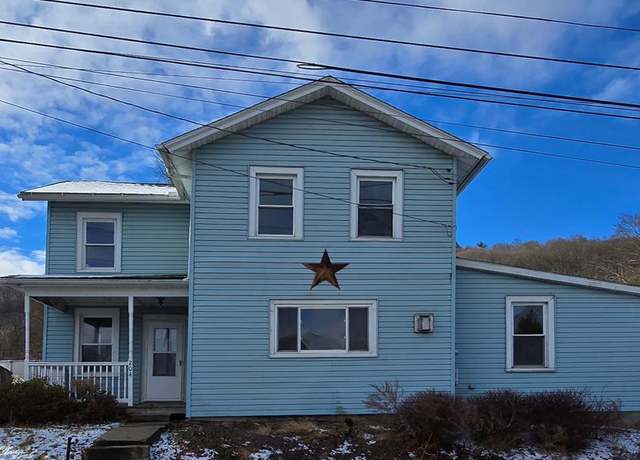 Property at 204 Charles St, Towanda, PA 18848, 4 beds, 1 bath