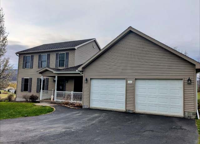 Property at 91 Carleton Dr, Covington, PA 16917, 3 beds, 1.5 baths