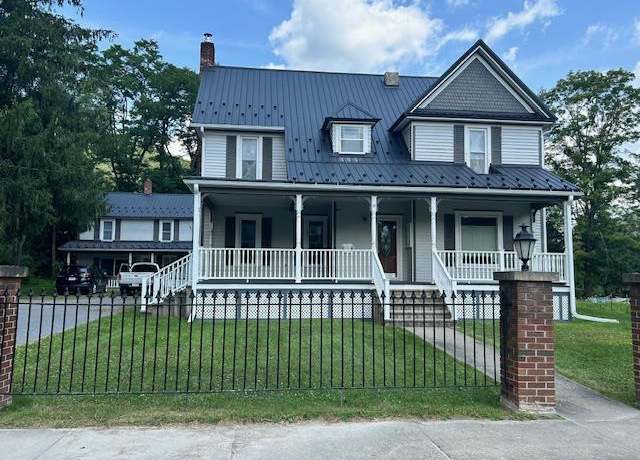 Property at 17 E Seventh St, Coudersport, PA 16915, 4 beds, 3 baths
