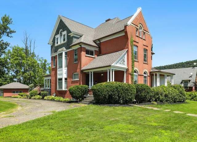 Property at 108 Chestnut St, Towanda, PA 18848, 7 beds, 2 baths
