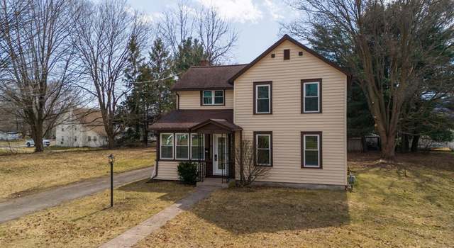 Photo of 32 Pleasant St, Sayre, PA 18840