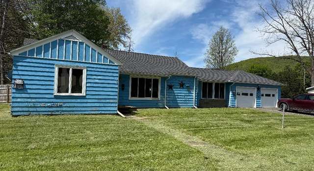 Photo of 162 Woodlawn Dr, Westfield, PA 16950