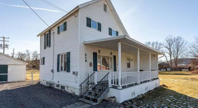 Photo of 210 W Railroad Ave, Knoxville, PA 16928