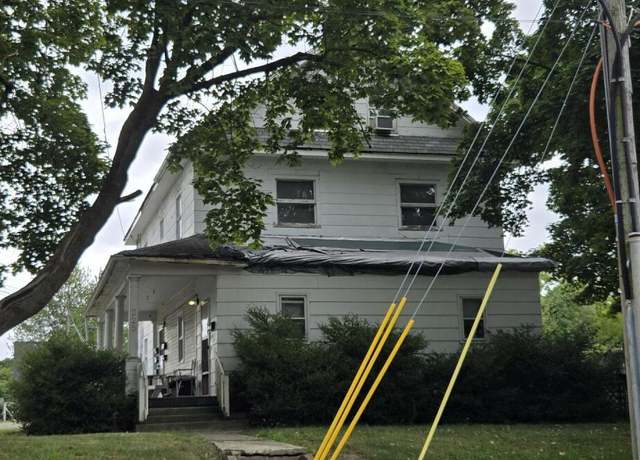 Property at 325 S Metcalf St, Lima, OH 45801, 2 beds, 6 baths