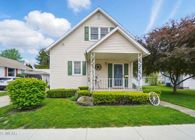 Property at 611 Woodland Ave, Van Wert, OH 45891, 4 beds, 1 bath
