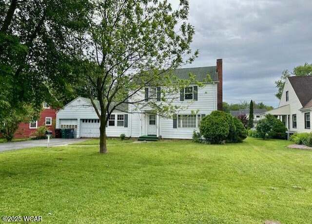 Property at 1817 Hillcrest Dr, Lima, OH 45805, 3 beds, 1.5 baths