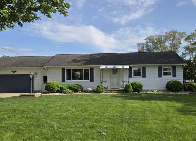 Property at 212 Blanchard Ave Ave, Glandorf, OH 45848, 3 beds, 2.5 baths