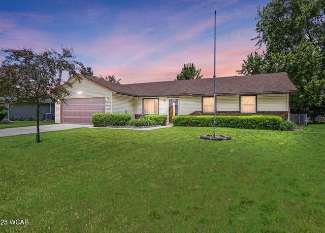 Property at 306 Liberty Ave, Wapakoneta, OH 45895, 3 beds, 2 baths