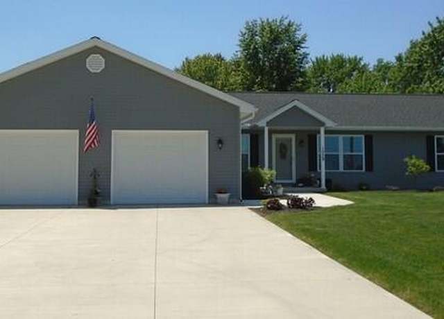 Property at 1529 N Wapak Rd, Lima, OH 45807, 3 beds, 2 baths