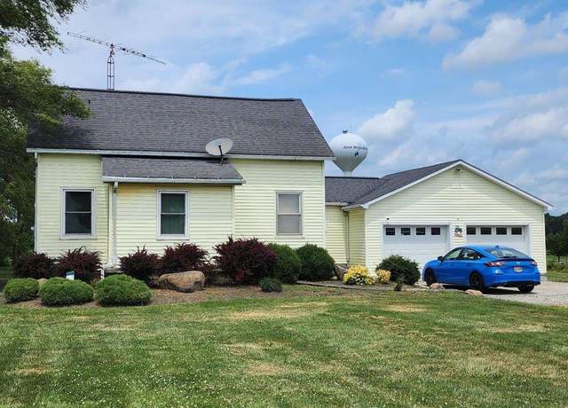 Property at 8935 Harding Hwy, Lima, OH 45801, 3 beds, 2 baths