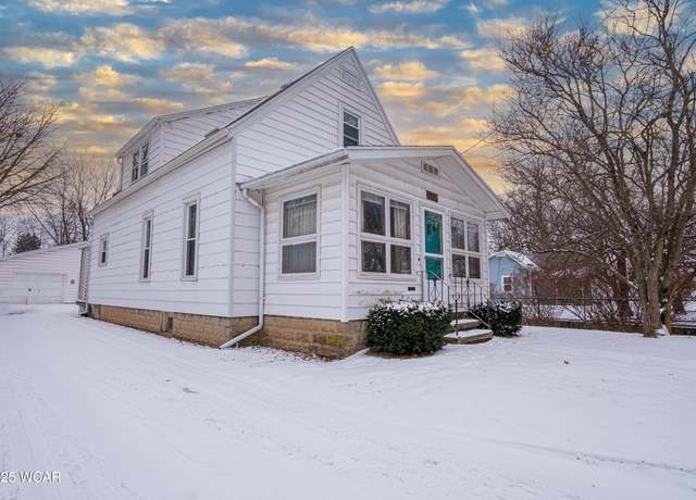 Property at 616 Center St, Van Wert, OH 45891, 3 beds, 2 baths