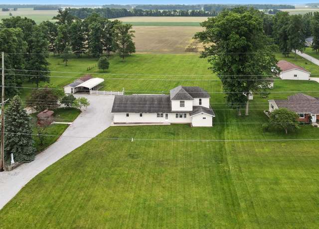 Property at 10540 33a, Wapakoneta, OH 45895, 5 beds, 2 baths