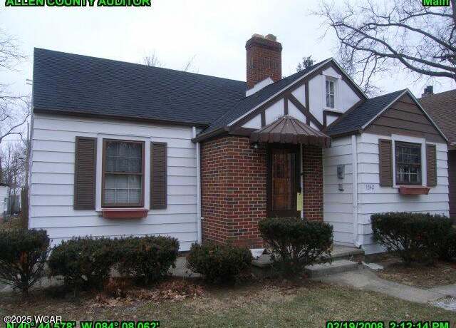 Property at 1542 Oakland Pkwy, Lima, OH 45805, 3 beds, 1 bath