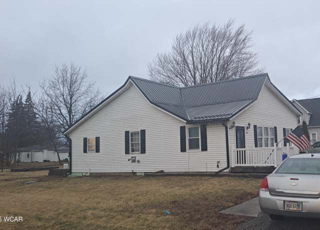 Property at 202 Walnut St, Middle Point, OH 45863, 2 beds, 1 bath