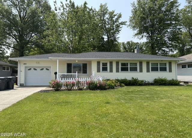 Property at 1893 Lowell Ave, Lima, OH 45805, 3 beds, 1 bath