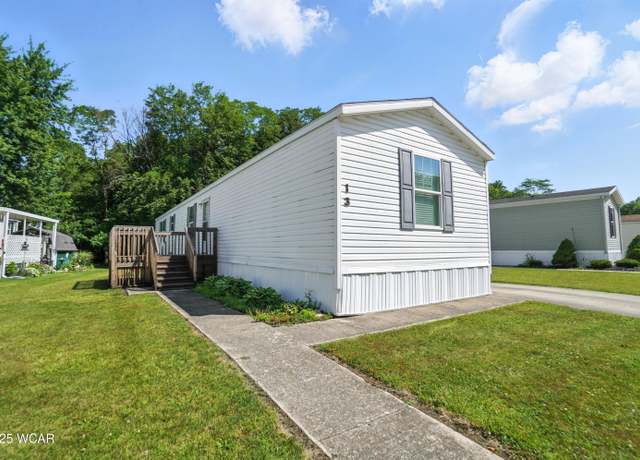 Property at 13 Lakeside Dr, Lima, OH 45804, 3 beds, 2 baths