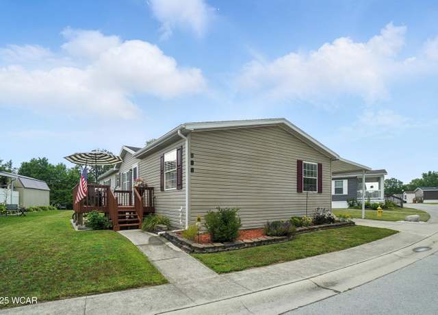 Property at 596 Lakeridge Dr, Lima, OH 45804, 3 beds, 2 baths