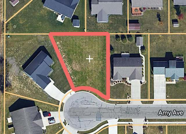 Property at 15 Amy Ave, Wapakoneta, OH 45895