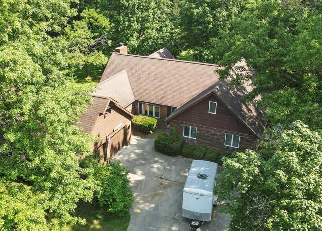 Property at 3798 Kissinghollow Dr, Lima, OH 45801, 4 beds, 2.5 baths