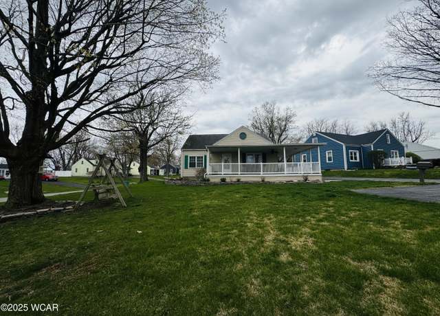 Property at 2704 Lost Creek Blvd, Lima, OH 45804, 3 beds, 2 baths