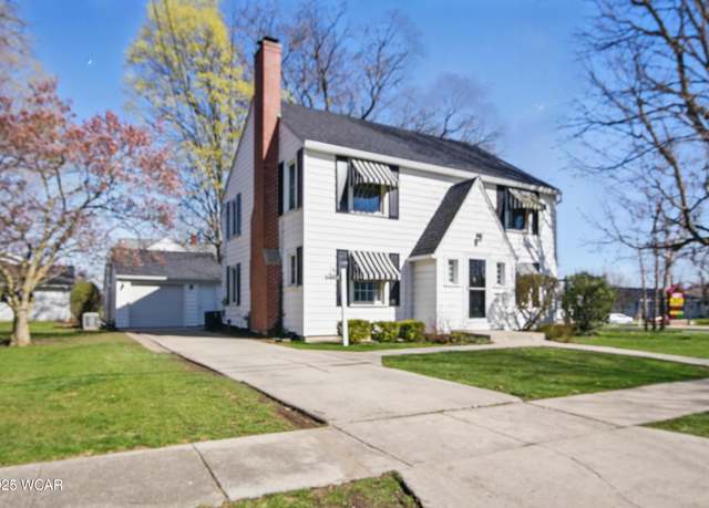 Property at 1044 Elm St, Van Wert, OH 45891, 5 beds, 1.5 baths