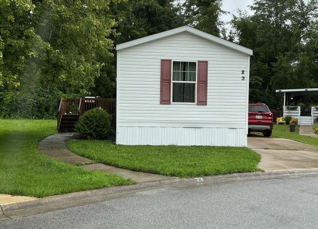 Property at 23 Lakeside Dr, Lima, OH 45804, 3 beds, 2 baths