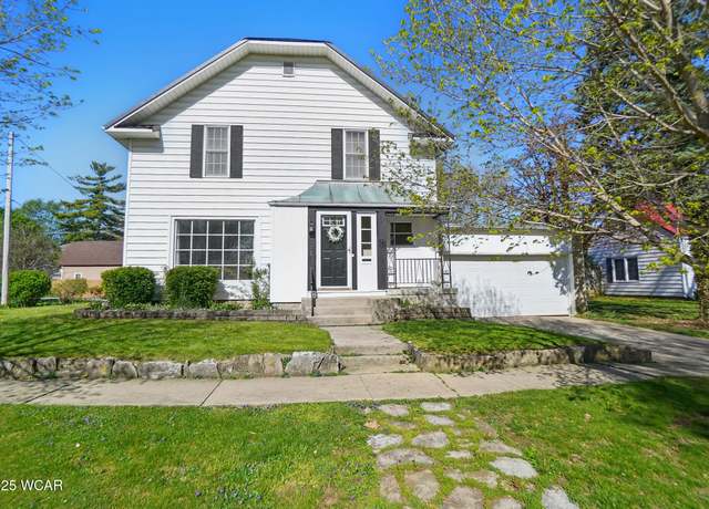 Property at 711 N Wayne St, Kenton, OH 43326, 4 beds, 1.5 baths