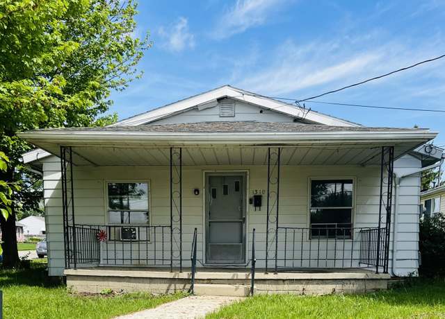 Property at 1310 Clark Ave, Piqua, OH 45356, 3 beds, 1 bath