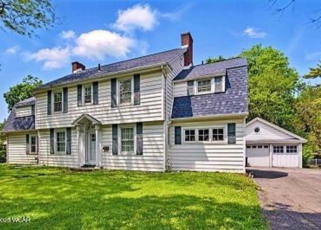 Property at 402 S Woodlawn Ave, Lima, OH 45805, 5 beds, 3.5 baths