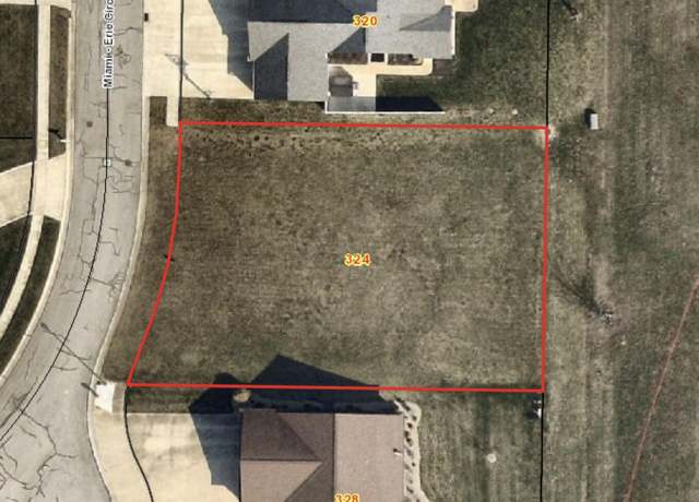 Property at 324 Miami Erie Cir, Saint Marys, OH 45885