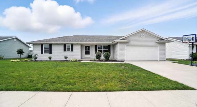 Photo of 1021 Holley St, Wapakoneta, OH 45895