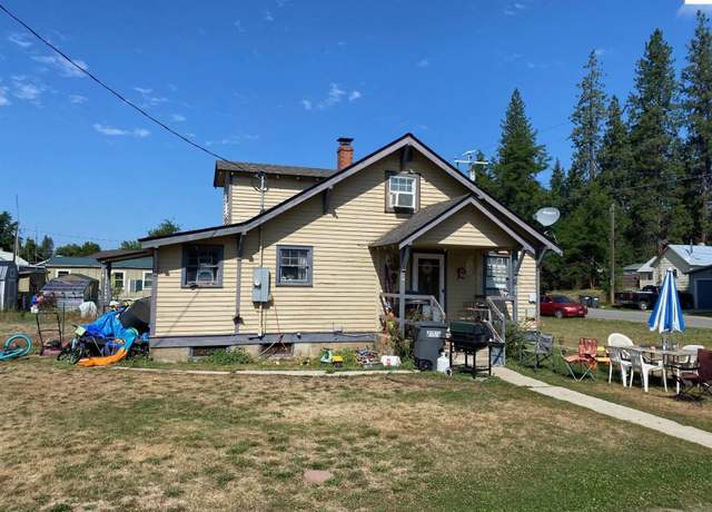 Property at 274 2nd St, Priest River, ID 83856, 4 beds, 1 bath