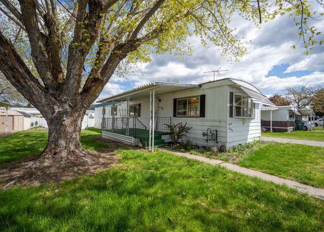 Property at 8474 N Sunny Ln, Hayden, ID 83835, 2 beds, 2 baths