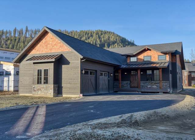 Property at 315 N Idaho Club Dr, Sandpoint, ID 83864, 3 beds, 4 baths