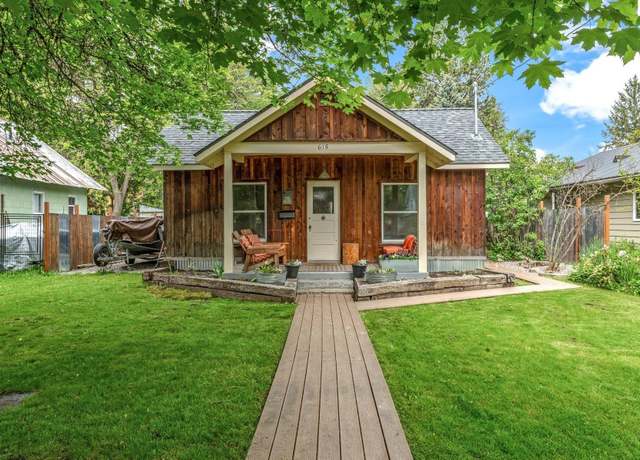Property at 615 N 6th Ave, Sandpoint, ID 83864, 2 beds, 1 bath