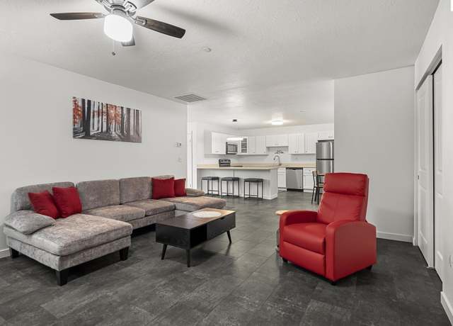 Property at 140 Railroad Ave Unit 4 Ave, Kellogg, ID 83837, 1 bed, 1 bath