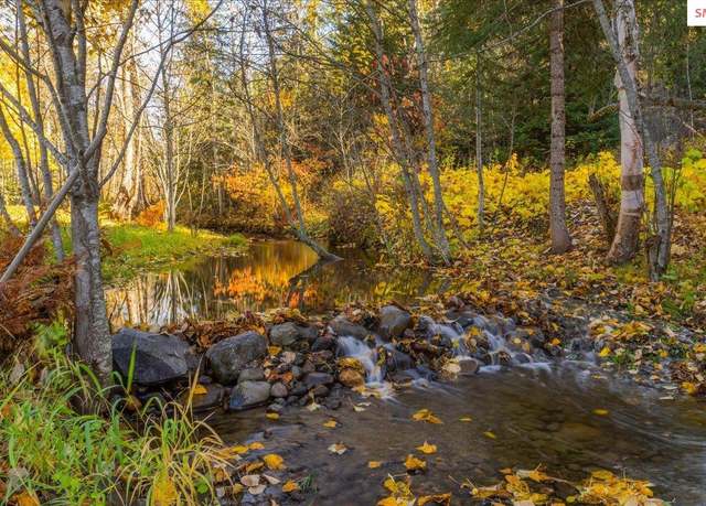 Property at 178 Twenty Mile Rd, Naples, ID 83847