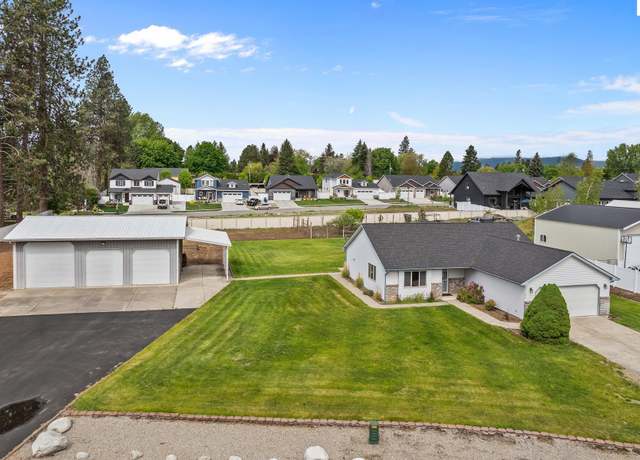 Property at 10603 N Hillview Dr, Hayden, ID 83835, 3 beds, 2 baths